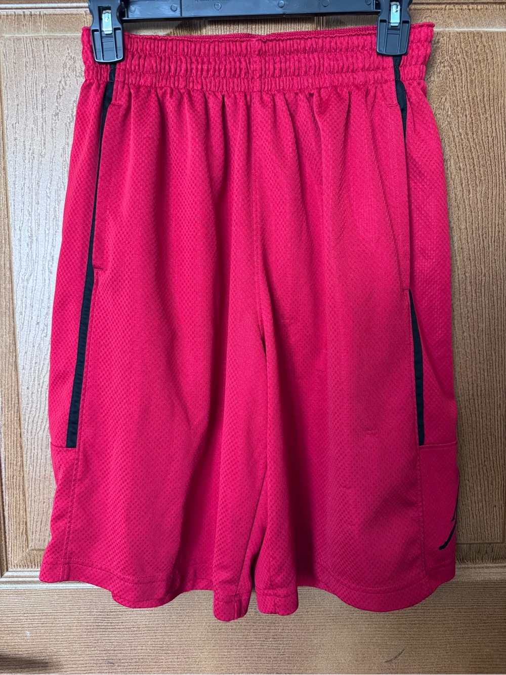 Nike Jordan Youth Red Athletic Mesh Shorts - Elastic Waist Size Large